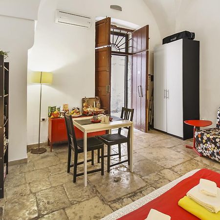 B&B Affittacamere Del Teatro Brindisi Ngoại thất bức ảnh
