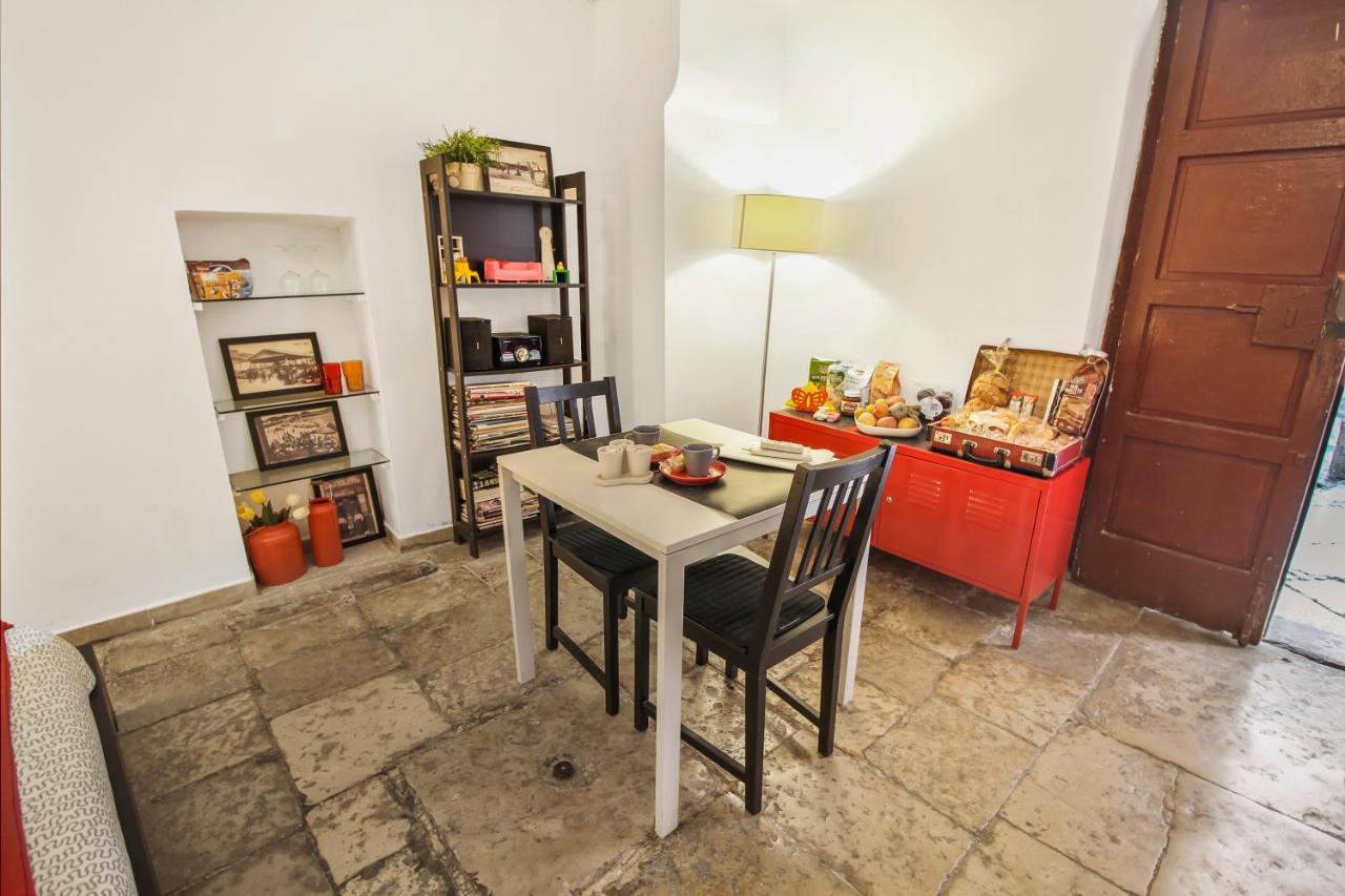B&B Affittacamere Del Teatro Brindisi Ngoại thất bức ảnh