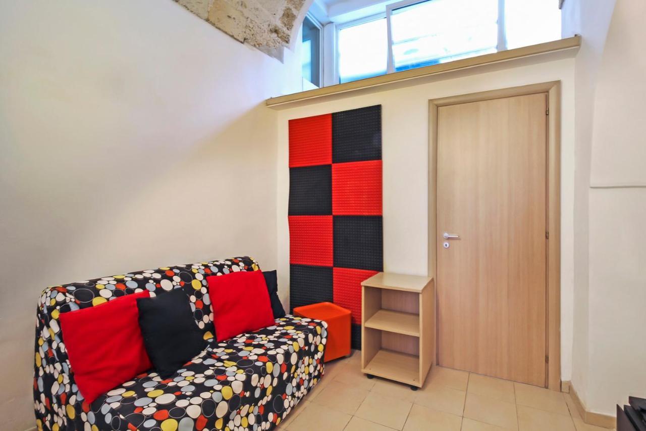 B&B Affittacamere Del Teatro Brindisi Ngoại thất bức ảnh